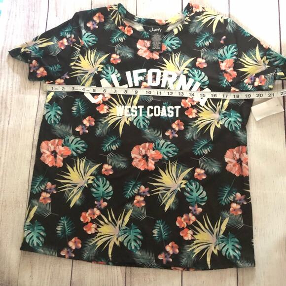 Justify Juniors Graphic Short Sleeve Size L - Picture 12 of 12
